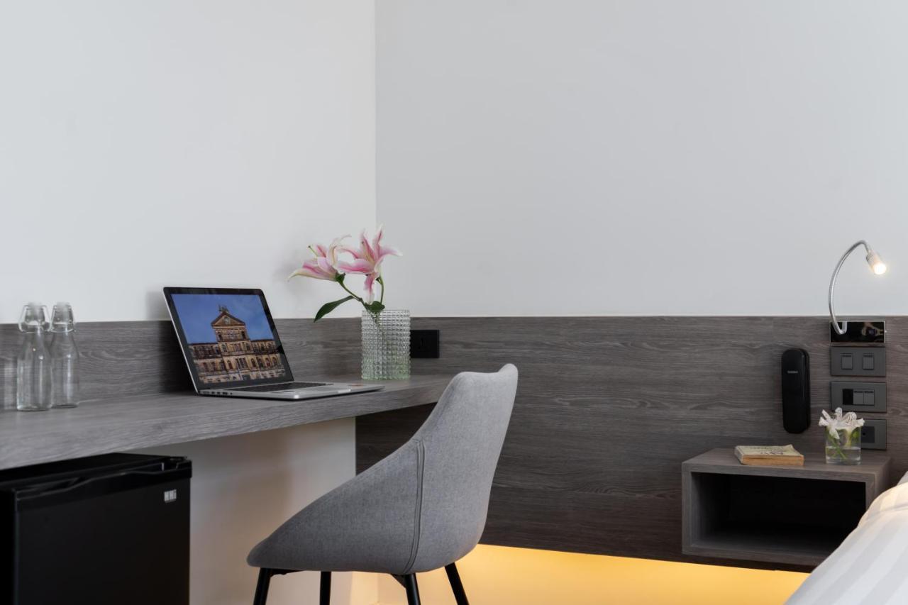 Amarin Hotel Rama 8 Bangkok Eksteriør bilde